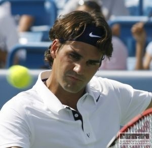 Federer na ele rebrka ATP, Beck 90., Mertik v debli 21.