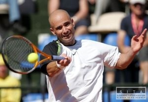 Agassi predpoved koniec ry Federera a Nadala