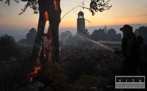 Poiare v Grcku sa mierne upokojili