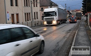 Na cestch juhozpadnho Slovenska sa vytvra poadovica