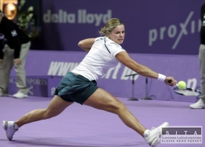 Clijstersov v januri 2010 do Brisbane