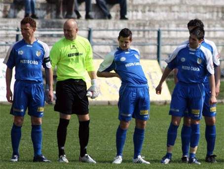 Futbalisti adce znova bodovali naplno a v nedeu sa teia na rezervu iliny