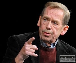 Klaus sa chov nezodpovedne a nebezpene, tvrd Havel