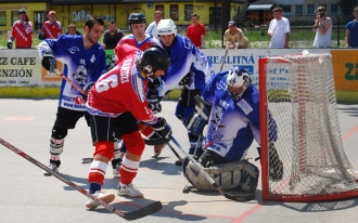 Kysuck hokejbalov liga pokraovala cez vkend alm kolom