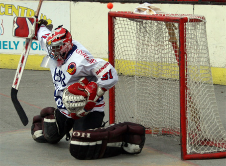 Vazom hokejbalovho turnaja Old Stars