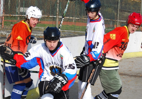 Hokejbal : Extraliga : adca U18 vyhrala aj v iline, vsledky KHL