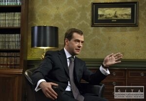 Medvedev bloguje aj po boku kritikov vldy