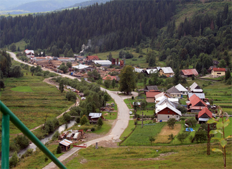 Obec Nov Bystrica predstav svoju monografiu