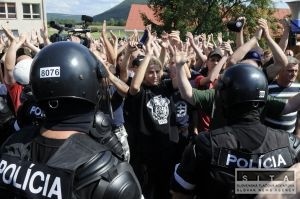 Protest v . Michaanoch sa skonil zsahom polcie