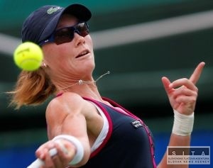 Turnaj WTA Tour v Osake - Premirov triumf Stosurovej