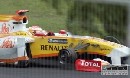  panieli protestuj proti trestu pre Renault