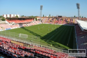 Knihu o trnavskom futbale pokrstia sektom a trvou