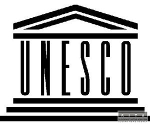 V Pari sa zaal boj o fa UNESCO