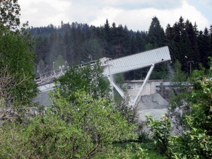 Poslanci sa op bud zaobera abou urnu na Slovensku